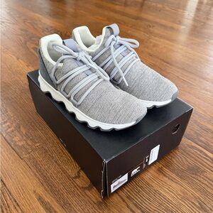 New in Box SOREL Kinetic Lace, Women’s Size 8